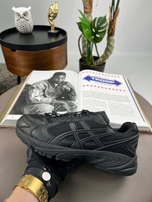 Мужские кроссовки ASICS Gel-Kahana TR V4 All Black Динаміка твого стилю весна / літо / осінь A4172