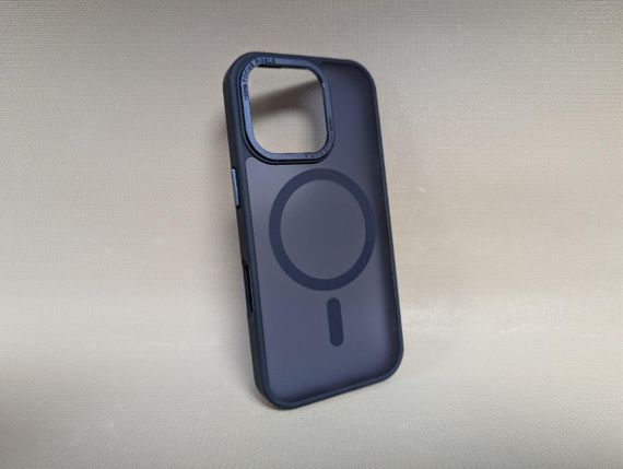 Чехол для iPhone 16 Pro / Айфон 16 Про, GUARD MATTE, противоударный, Soft Touch, с MagSafe, синий | Зображення 4