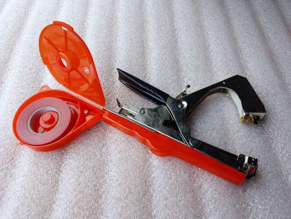 Набір для підв'язки винограду тапенер Tapetool Тайвань | Зображення 2