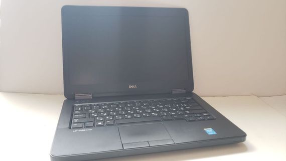 Ноутбук Б-класс Dell Latitude E5440 / 14" (1366x768) TN / Intel Core i3-4010U (2 (4) ядра по 1.7 GHz) / 8 GB DDR3 / 256 GB SSD / Intel HD Graphics 4400 / WebCam / DVD-ROM / АКБ не держит б/у | Зображення 1