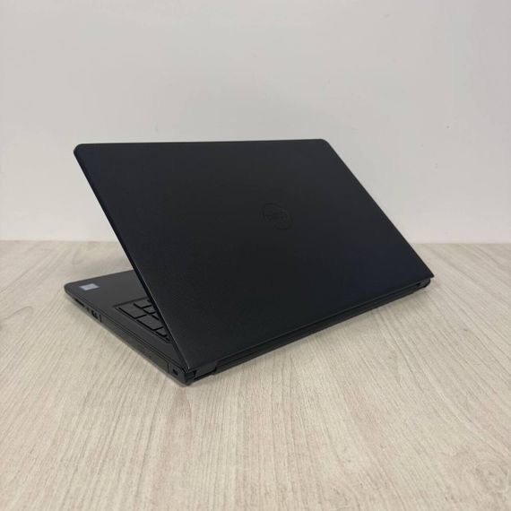 Ноутбук Dell Inspiron 3567 / 15.6" (1366x768) TN / Intel Core i5-7200U (2 (4) ядра по 2.5 - 3.1 GHz) / 8 GB DDR4 / 256 GB SSD / Intel HD Graphics 620 / WebCam б/в | Зображення 8