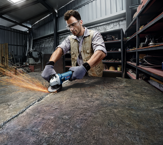 Кутова шліфмашина Bosch GWS 670 Professional (0601375606) | Зображення 2