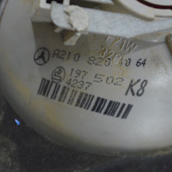 Ліхтар задній внутрішній правий Mercedes E-Class W210 стоп задній Мерседес 210 A2108201064 | Зображення 3