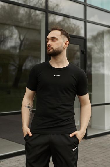 Футболка Nike чорна (лого центр) (1324714427)