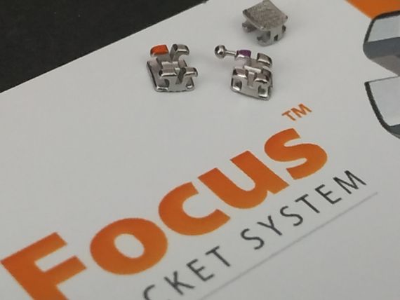 Металлические брекеты FOCUS Roth .022" w/h 345, (верхняя челюсть: 10 шт.) | Зображення 3