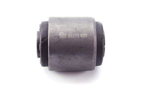 Сайлентблок балки задньої Volvo 240 260 740 760 -93 05215