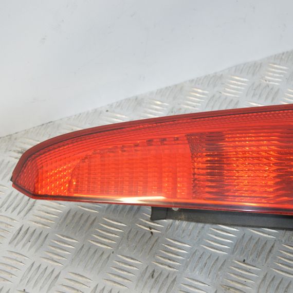 Ліхтар задній правий Ford Fiesta V 2002-2005 дорестайл хетчбек Фара стоп задня права Форд Фієста 5 2S6113A603A | Зображення 1