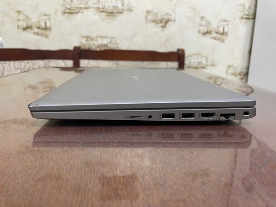Ноутбук Dell Latitude 5530 / 15.6" (1920x1080) IPS / Intel Core i5-1235U (10 (12) ядер по 1.3 - 4.4 GHz) / 16 GB DDR4 / 512 GB SSD / Intel Iris Xe Graphics / WebCam б/у | Зображення 5