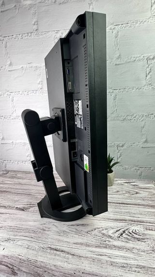Монітор EIZO FlexScan S2402W / 24" (1920x1200) TN / DVI, VGA, Audio / вбудовані колонки 2х 1W б/в | Зображення 2