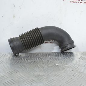 Патрубок повітряного фільтра Citroen C5 C6 2.7 HDI повітрозабірник Сітроен С5 С6 9651921080