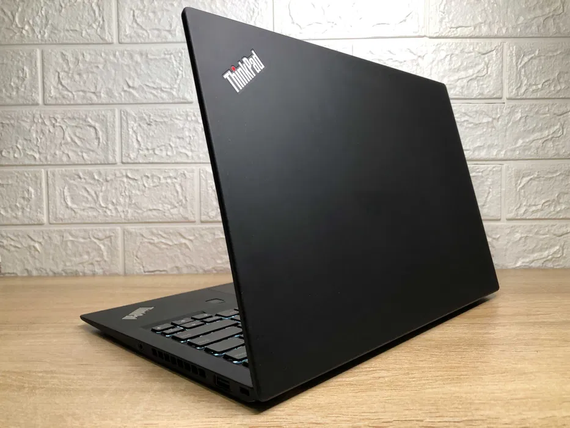 Тонкий ноутбук Lenovo Thinkpad X1 Carbon GEN 5 Core i7-7500u+14 IPS FHD+8RAM+SSD | Зображення 4