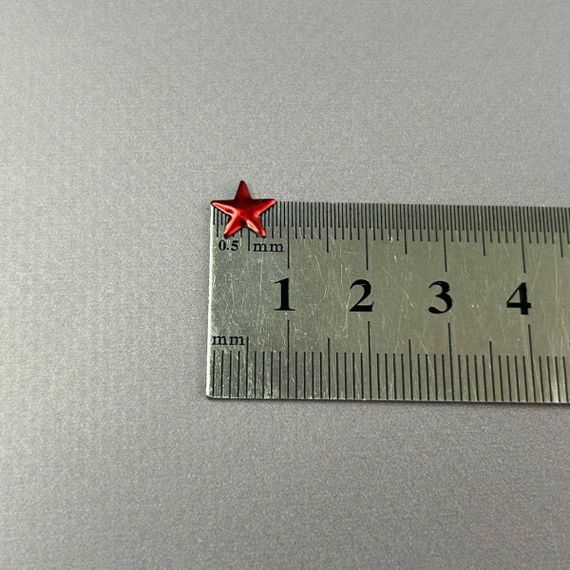 10 г - Металлостразы термоклеевые, звезда 8 мм - красный | Зображення 1