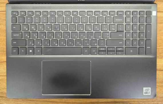 Ігровий ноутбук Б-клас Dell Vostro 7500 / 15.6" (1920x1080) IPS / Intel Core i7-10750H (6 (12) ядер по 2.6 - 5.0 GHz) / 16 GB DDR4 / 512 GB SSD / nVidia GeForce GTX 1650 Ti, 4 GB GDDR6, 128-bit / TouchID / WebCam / Windows 10 б/в + Подарунок Миша / USB | Зображення 3