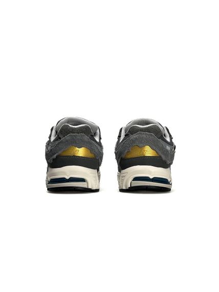 Чоловічі зимові кросівки  New 2002R Gore-Tex Grey, В'єтнам 42 | Зображення 1