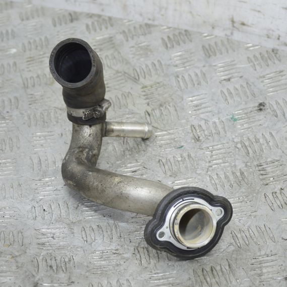 Патрубок системи охолодження 3.0 N52 BMW E60 E61 E63 E64 E87 E90 E91 2003-2015 Шланг радіатора БМВ е60 11537516414 | Зображення 1