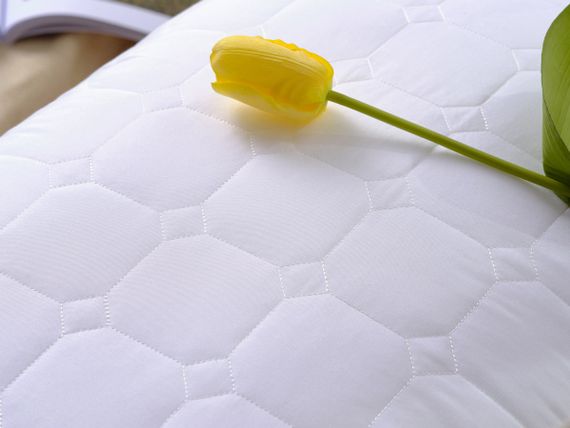 Подушка 50x70 см Love You бамбуковая стеганая, мягкая, экологичная для сна (198051) | Зображення 2
