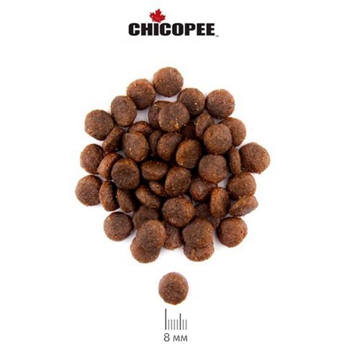 Сухий корм для котів з яловичиною Chicopee CNL Cat Adult Indoor Beef, 1.5 кг | Зображення 1