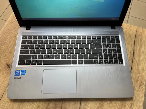 Ноутбук Asus X540L 15.6  HD intel core i3 5020U/4gb/1Tb HDD | Зображення 1