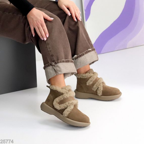 Зручні теплі замшеві зимові бежеві черевики на липучці | Зображення 7