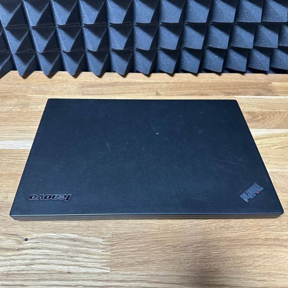 Ноутбук Б-клас Lenovo ThinkPad T450s / 14" (1920x1080) IPS / Intel Core i5-5200U (2 (4) ядра по 2.2 - 2.7 GHz) / 8 GB DDR3 / 128 GB SSD / Intel HD Graphics 5500 / WebCam б/в | Зображення 3