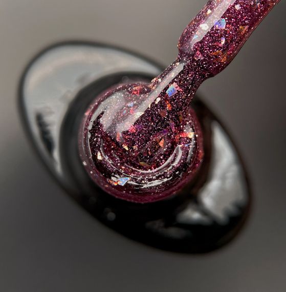 Світловідбивна база Crooz Crystal Base №07 (сливова з блиском) 8мл | Зображення 2