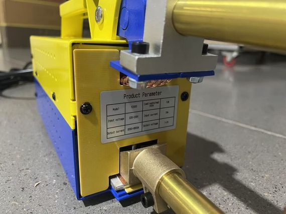 Точкова контактна сварка Monch 8 кВА | Зображення 1