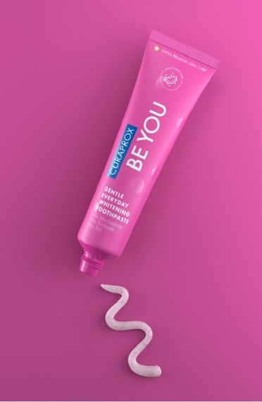 Освітлююча зубна паста Curaprox Be You Pink, рожевого кольору, 60 мл., RDA - 50 Смак: Кавун | Зображення 2