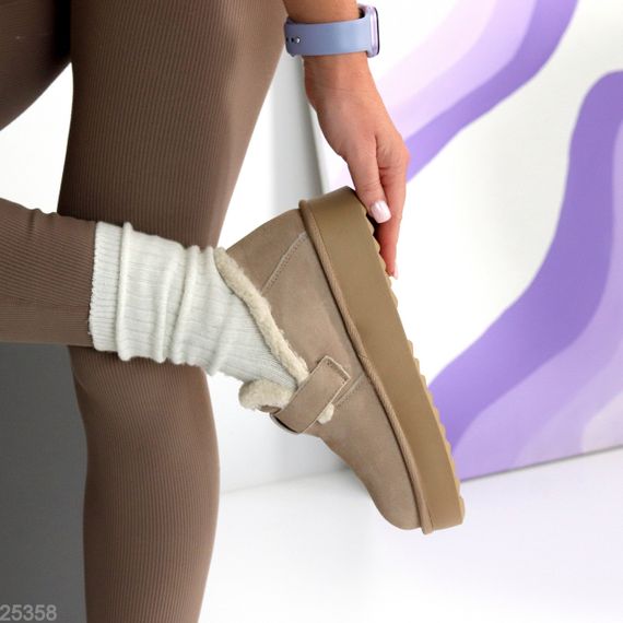 Бежевые замшевые угги автоледи на утолщенной подошве | Зображення 5