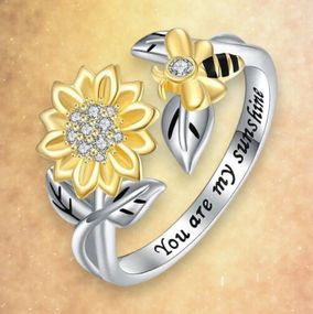 Срібляста каблучка з бджолою і соняшником з написом Ти моє Сонечко розмір 17