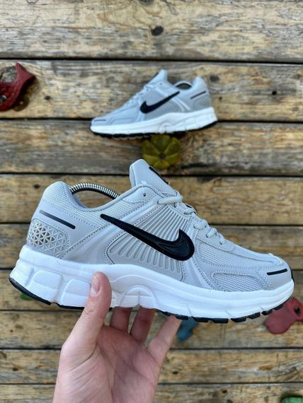 Кросівки Nike ZOOM Vomero 5 (light gray) | Зображення 3