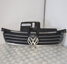 Решітка радіатора VW Volkswagen Polo IV 9N чорна хром 2001-2009 Фольксваген Поло 6Q0853651D