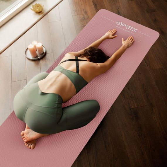 Килимок (мат) для фітнесу Queenfit NBR 1,5см рожевий | Зображення 4