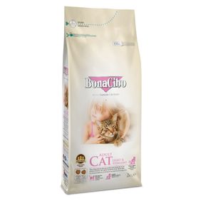 Сухий корм з куркою для стерилізованих котів BonaCibo Cat Adult Light & Sterilized, 15 кг