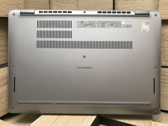 Ультрабук Б-класс Dell Latitude 5320 / 13.3" (1920x1080) IPS Touch / Intel Core i5-1145G7 (4 (8) ядра по 2.6 - 4.4 GHz) / 8 GB DDR4 / 256 GB SSD M.2 / Intel Iris Xe Graphics / WebCam / USB 3.2 / HDMI / Windows 10 б/у | Зображення 9