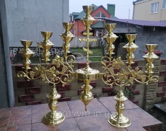 Семісвічник напрестольний з гілками "Виноградна лоза" та хрестиком