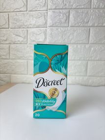 DISCREET Ежедневные гигиенические прокладки Део Уотер Лили Мультиформ Single 20шт
