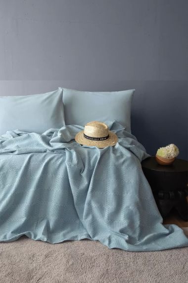 Постельное белье с пледом Issimo Summerpunch 220 х 240 см Blue