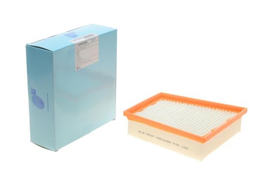 Фільтр повітряний Renault Scenic III Megane III 2.0 09- ADR162205