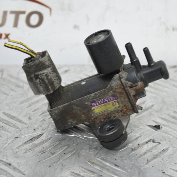Клапан EGR 1.4 D-4D Toyota Yaris Verso 1999-2005 вакуумний клапан Тойота Яріс Версо 2581933010 1397000790