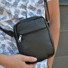 Набор 2 В 1! Сумка + Фонарь! Качественная мужская сумка из натуральной кожи + Тактический фонарь POLICE