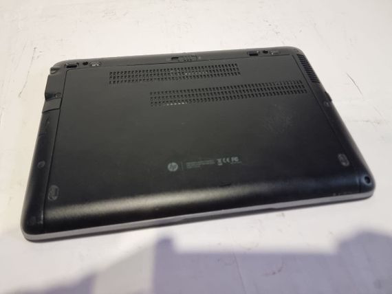 Нетбук Б-клас HP EliteBook 820 G1 / 12.5" (1366x768) TN / Intel Core i5-4300U (2 (4) ядра по 1.9 - 2.9 GHz) / 16 GB DDR3 / 256 GB SSD / Intel HD Graphics 4400 / WebCam б/в | Зображення 6