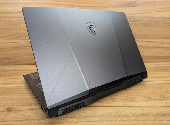 Ігровий ноутбук MSI Pluse GL66 11UGKV / 15,6" (1920x1080) IPS / Intel Core i7-11800H (8 (16) ядер по 2,3 - 4,6 ГГц) / 16 ГБ DDR4 / 512 ГБ SSD / nVidia GeForce RTX 3070, 8 ГБ GDDR6, 256-біт / WebCam / Windows б/в + Подарунок  Нова бездротова миша / USB | Зображення 6