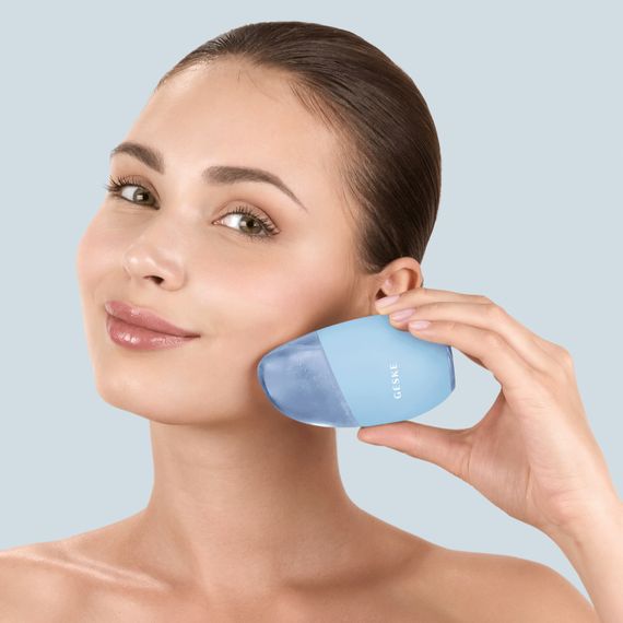 Масажер для обличчя GESKE Cool&Warm Eye and Face Massager 7в1 aquamarine | Зображення 3