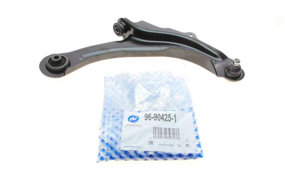 Важіль підвіски передній знизу  R Renault Megane II Scenic II 02- Captur I 13- з кульовою d=18mm  96-90425-1