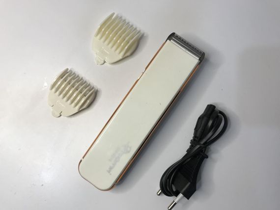 Аккумуляторный мужской триммер для бороды усов и тела Pro Gemei GM 6016 машинка для стрижки | Зображення 3