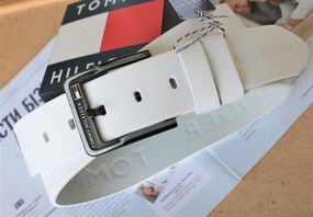 Кожаный ремень с тиснением Tommy Hilfiger белый