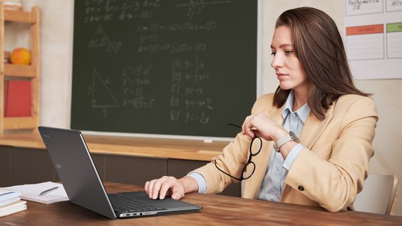 Ноутбук Acer Chromebook Plus Spin 514 CP514-4HN 14&quot; WUXGA IPS Touch NX.KYQEU.001 | Зображення 2