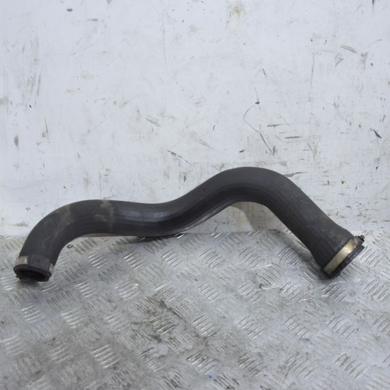 Патрубок інтеркулера від турбіни до радіатора Ford Transit 2000-2006 Шланг трубка інтеркулера Форд YC156K683AE