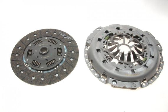 Комплект зчеплення Audi A4 A6 Skoda Superb VW Passat 2.5TDI 00-08 d=240mm  +вижимний  624 3070 00 | Зображення 3