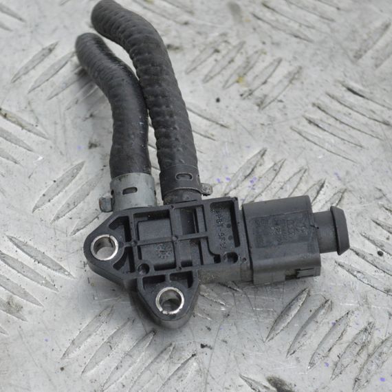 Датчик тиску вихлопних газів Volkswagen Caddy Golf Passat T5 Фольксваген Кадді Гольф Т5 0281002710 | Зображення 2